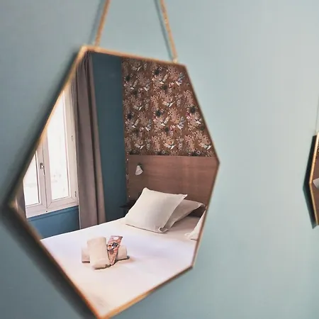 Grand Dauphine Toulon, Boutique & 3*