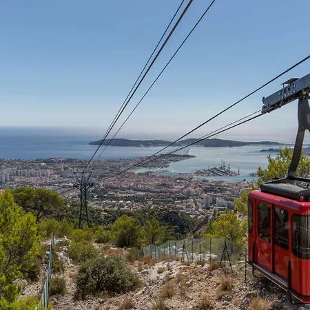 Grand Dauphine Toulon, Boutique & Hotel