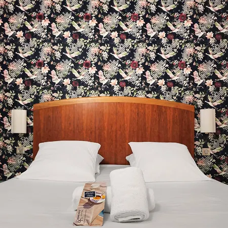 Grand Dauphine Toulon, Boutique & 3*