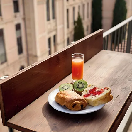 Grand Dauphine Toulon, Boutique & Hotel 3*