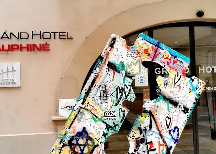 Grand Dauphine Toulon, Boutique & 호텔