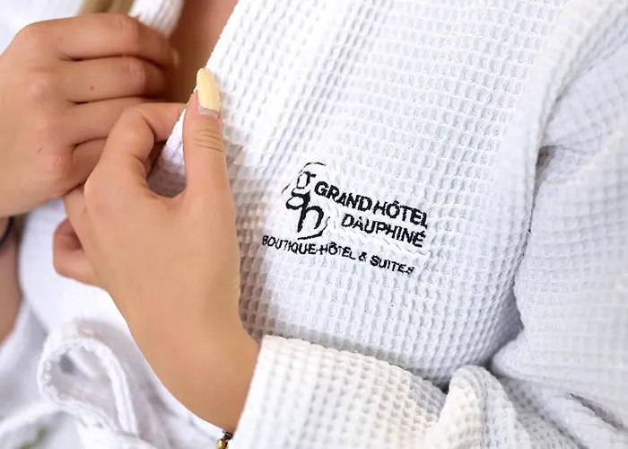 호텔 Grand Dauphine Toulon, Boutique & 3*